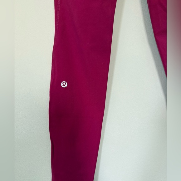 Lululemon Magenta Fast and free leggings Size 4 - Picture 5 of 5